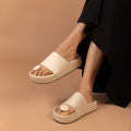 Bobble Head Cream Thong Platform
