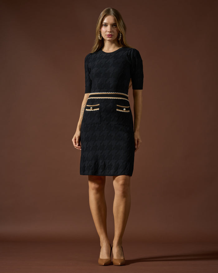 Contrast-Trim Waist Dress