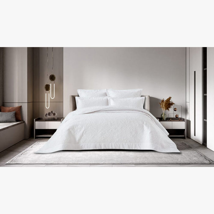 Cotton Co Casablanca Luxury Quilt Set White Cotton Co