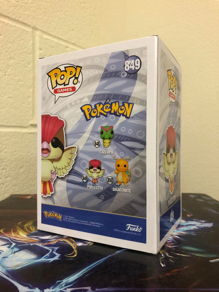 Funko POP! Games: Pokemon S8 PIDGEOTTO Figure #849 w/ Protector