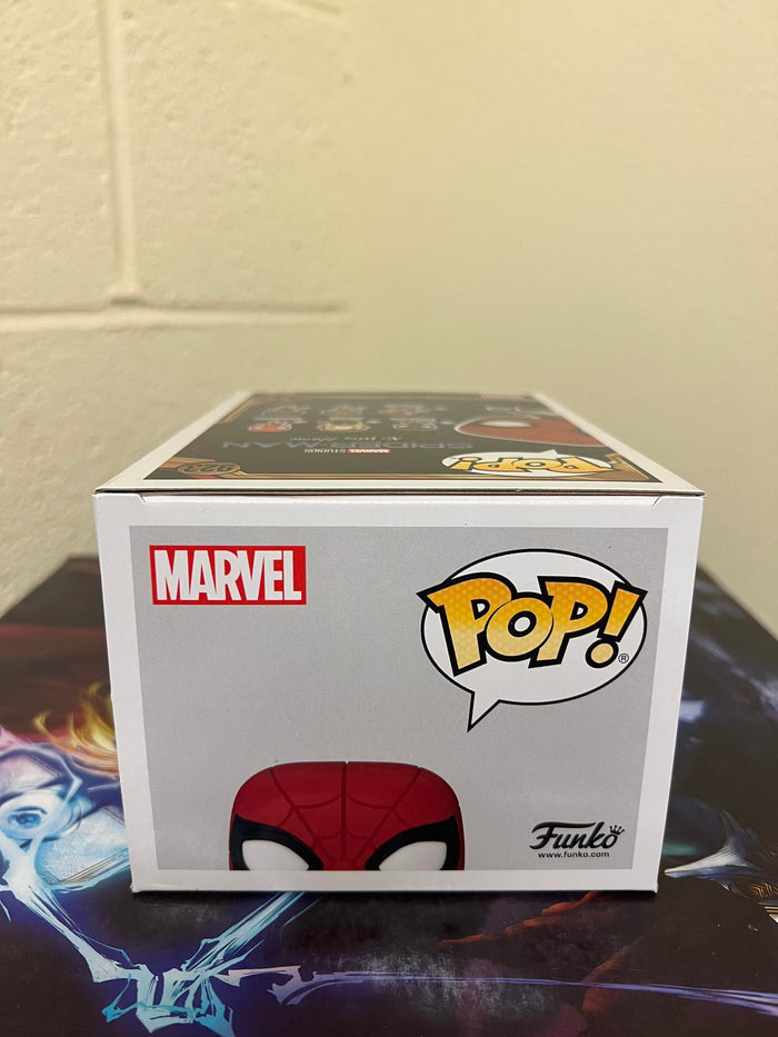 Funko POP! Marvel: Spider-Man SPIDER-MAN Upgraded Suit Figure #923 w/ Protector