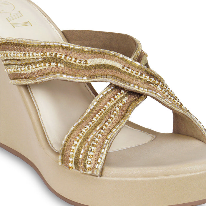 Leheré Gold Wedge