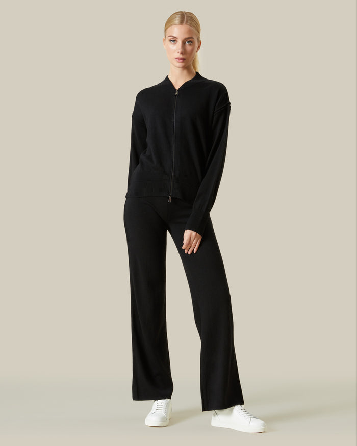 Monochrome Knitted Coordinates