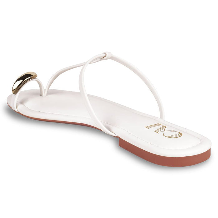 Noor White Flats