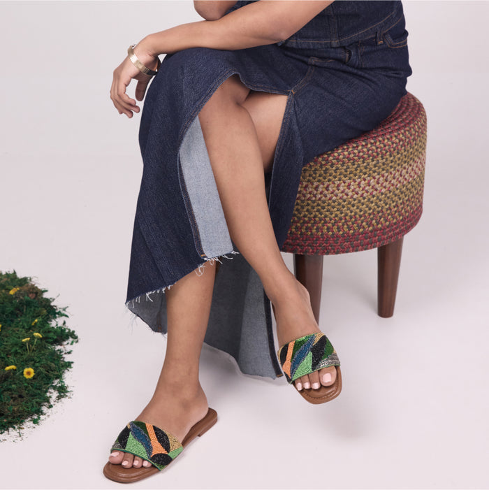 Rainforest Tan Flat
