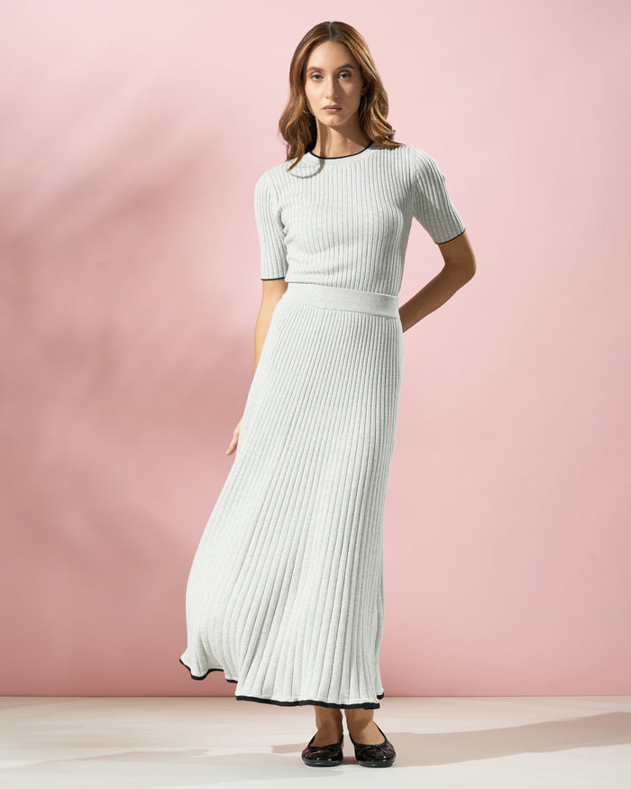 Ribbed Knit Skirt
