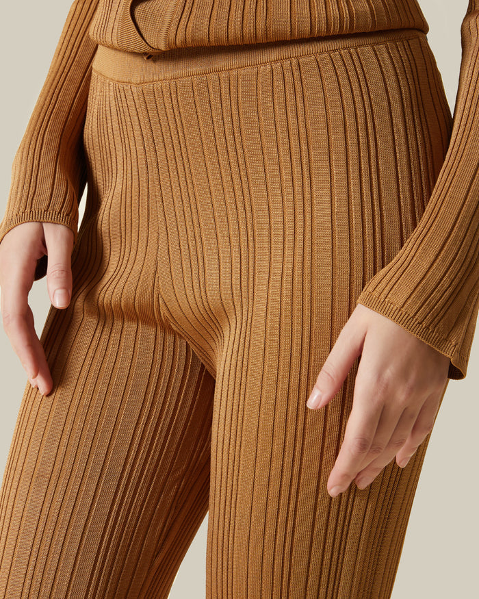 Ribbed Knitted Pants