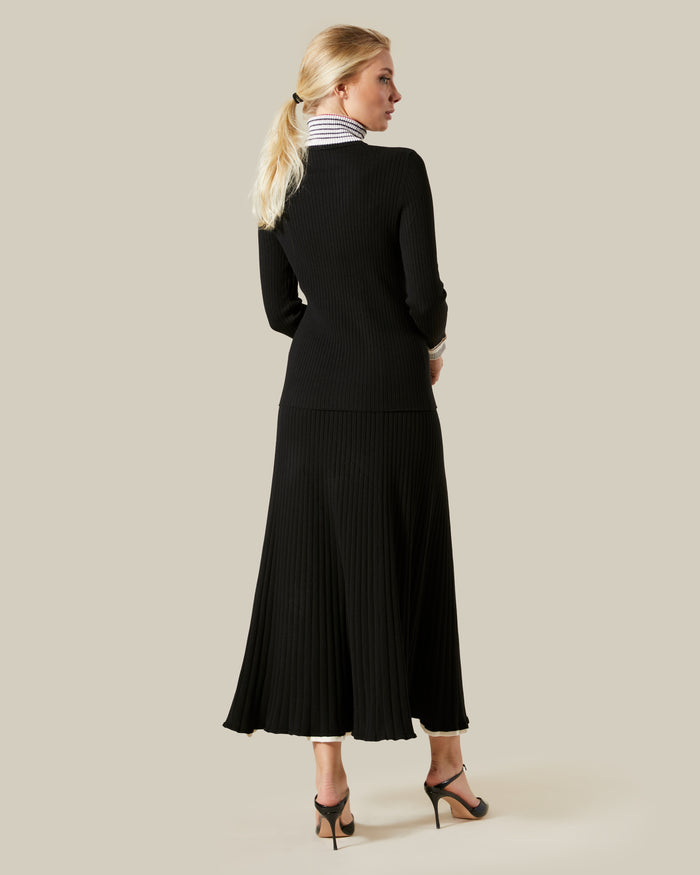 Ribbed Turtle Neck Top