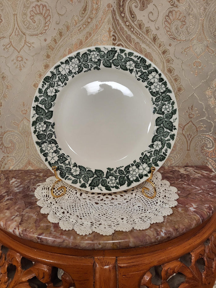 Royal China Underglaze "Old English Green" Dinner Plate - 10" K52