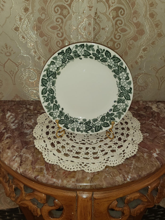 Royal China Underglaze "Old English Green" Lunch Plate 7"