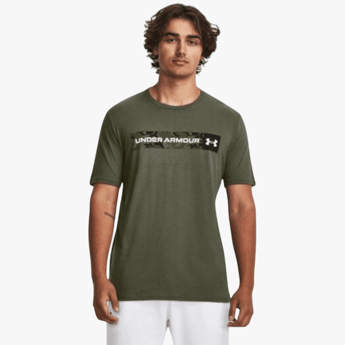 Under Armour Mens Camo Chest Stripe Short Sleeve Tee 390 Olive Under Armour