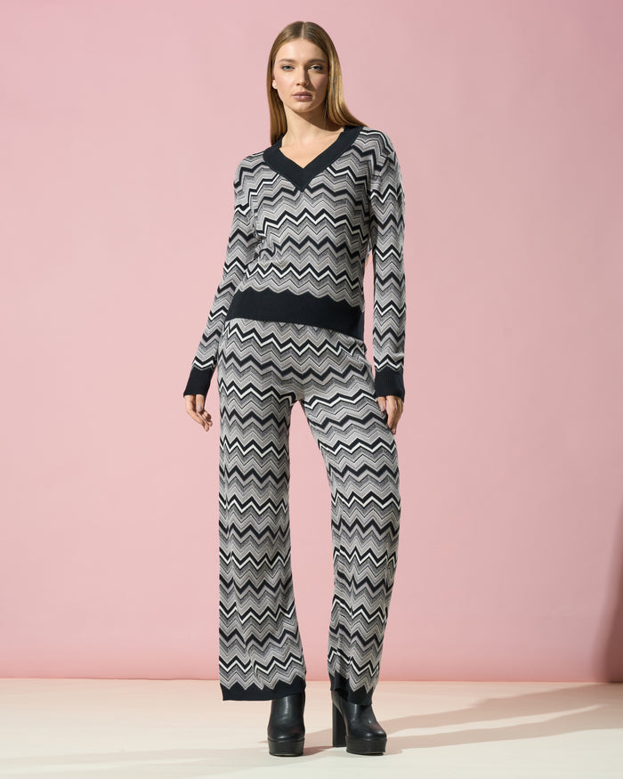 Zig-Zag V-Neck Sweater